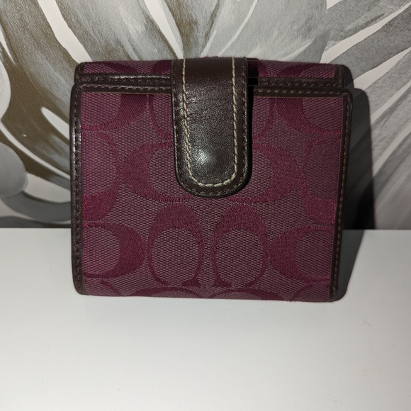 Purple coach wallet - Picture 2 of 7